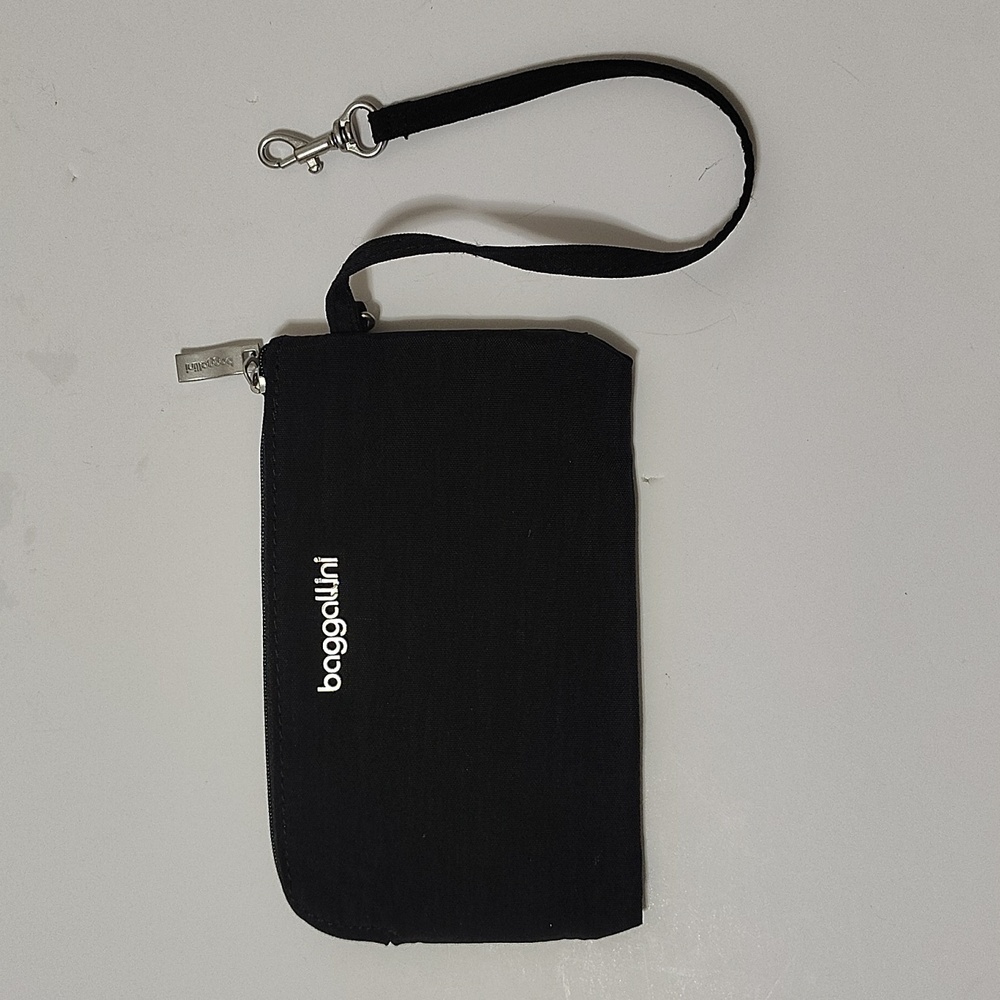 Baggallini Black Wristlet with Silver Accents